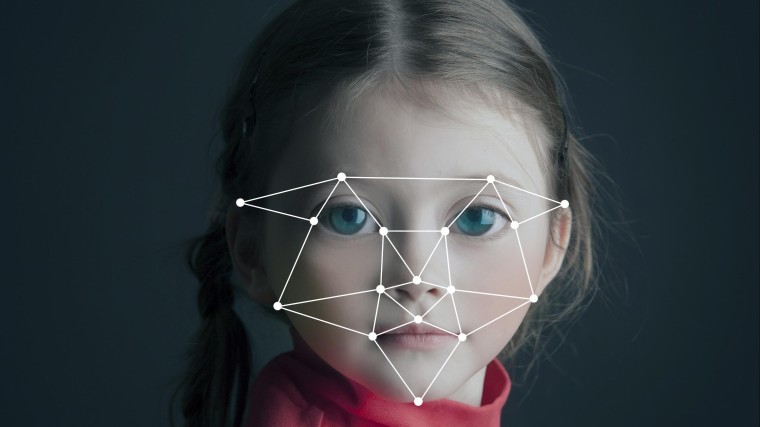 Amerikaanse toezichthouder overweegt online leeftijdscontrole met gezichtsscan