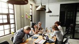 Zo vind en houd je IT-medewerkers