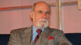 Cerf: Handen af van mijn internet, ITU!