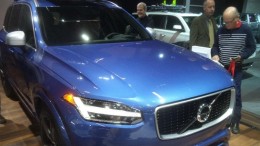 Uber koopt 24.000 zelfrijdende taxi's