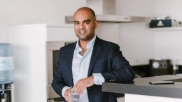 IT-held: bedrijfskoers omgooien om ondernemers te helpen met app