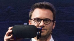 Topman Oculus stapt op bij Facebook