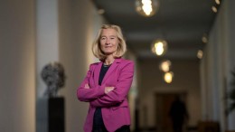 Kabinet wil haast maken met actualiseren AI-strategie