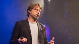 Spinozaprijs voor Leo Kouwenhoven