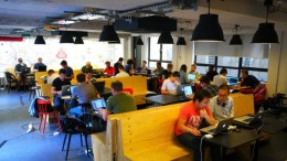 Deel Google-mannen trekt het niet