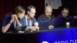 Nederlands duo wint hackwedstrijd: ‘Tot op het laatst zenuwslopend’