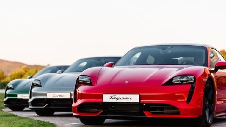 Porsche bouwt tijdelijk auto's met nepchips