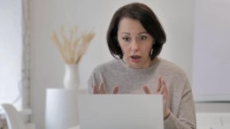 Doe het niet! Geen privézaken op werk-pc