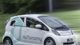 Zo gaat de overheid software van zelfrijdende auto’s beoordelen