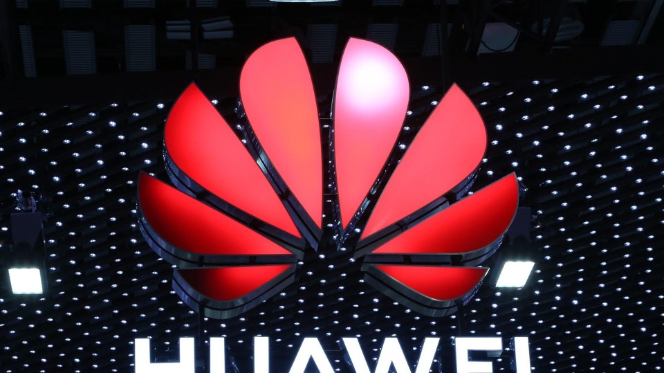 Huawei logo op World mobile Congress 2019