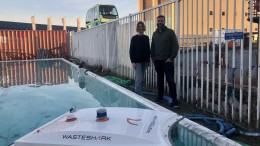 'Robothaai' haalt afval uit grachten Zaandam - en wil VS veroveren