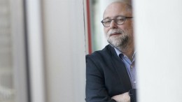 'Het zou stupide zijn alleen in kwantumhardware te investeren'