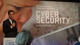 'Russen wilden ministerie Rutte hacken'