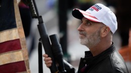 Parler keert terug via dubieuze hoster