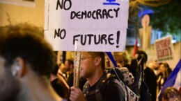Pas op voor 'digicratie', waarin de democratie wordt beperkt door IT