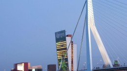 KPN boekt meer winst op lagere omzet