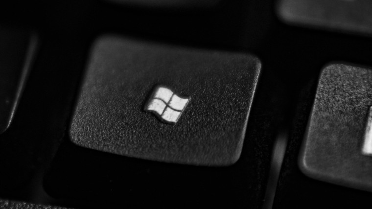 Man klaagt Microsoft aan om update naar Windows 11, noemt het een verkapte poging om zieltjes te winnen voor AI
