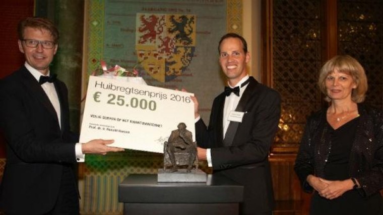 Quantumprof Ronald Hanson wint Huibregtsenprijs