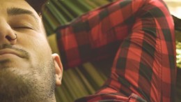 Weer iPhone-bezitters te laat uit bed