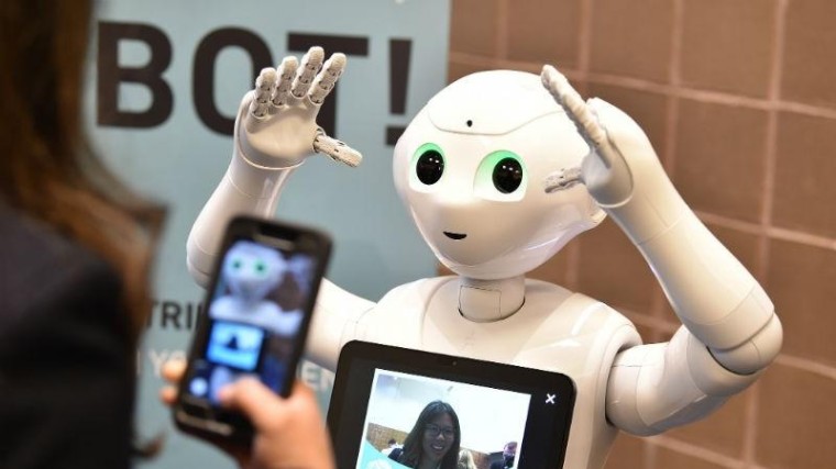 EU geeft burgers invloed op ontwikkeling toekomstige AI-robots