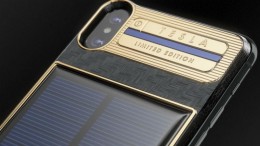 Musk krijgt zonaangedreven iPhone X Tesla
