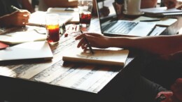 Bijna 1 miljard euro naar Nederlandse startups en scale-ups