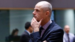 Onveilige ICT Buitenlandse Zaken krijgt onder druk akkoord van AIVD