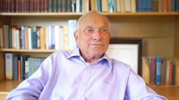 Vader van Europees internet Peter Kirstein (86) overleden