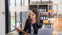 En weer een contract in de la