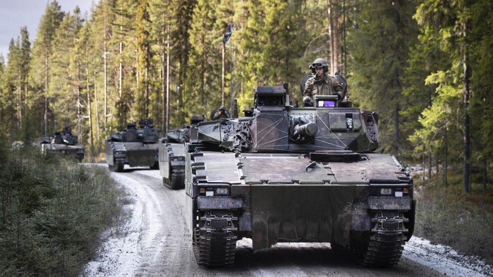 rijdende legertanks