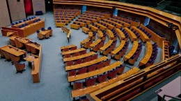 Van Huffelen neemt kritiekpunten IT-manifest mee in evaluatie