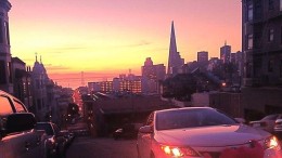 'Moederbedrijf Google wil miljard in Lyft investeren'