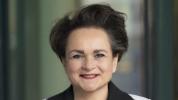 Kabinet gaat aan de slag met strengere inkoopvoorwaarden Chinese technologie