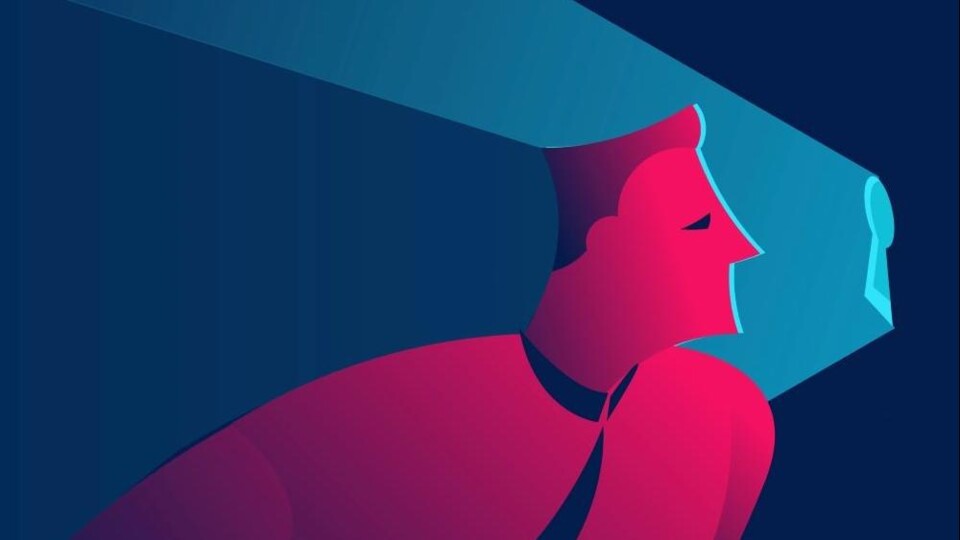 Illustratie van een persoon in rood die door een blauw sleutelgat kijkt in een donkere achtergrond.