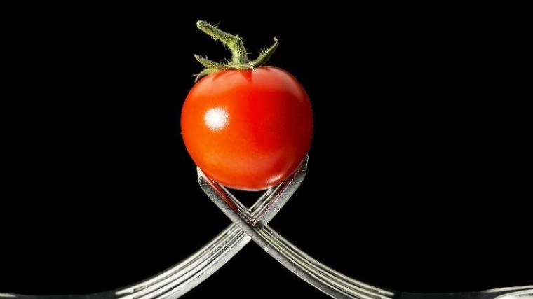 Machine learning laat tomaatje op tijd rijpen