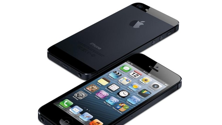 Apple: update iPhone 5 vóór 3 november vanwege gps-kalenderbug