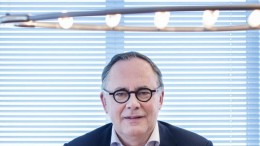 ‘Je moet je plek bevechten ten koste van lokale spelers’