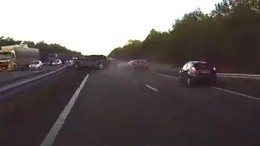 Apps voor connected cars zeer zwak beveiligd