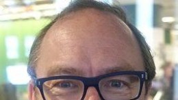 Oprichter Wikipedia te weer tegen vals nieuws