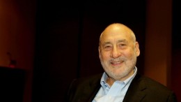 Nobelprijswinnaar pleit voor verbod bitcoin