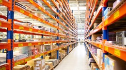 In deze recyclefabriek in Zoetermeer krijgen honderdduizenden oude routers en monitors van Cisco een nieuw leven