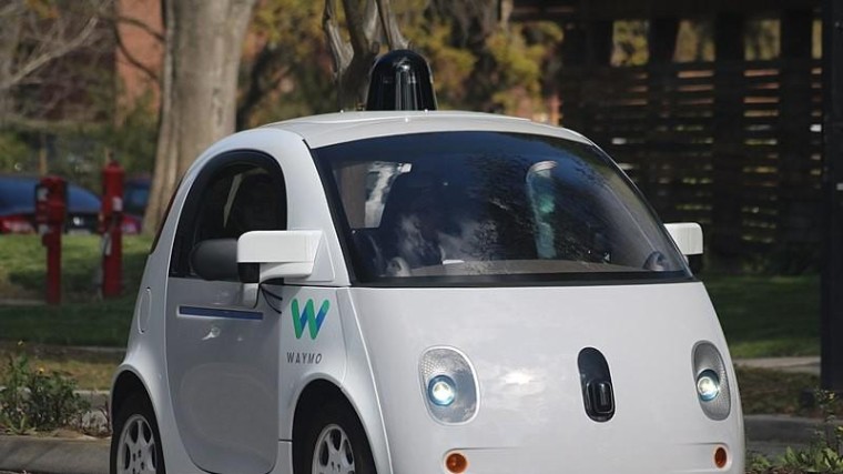 'AI-gelovige' gelooft niet meer in volledig autonome auto