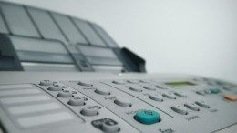 Apotheek nog dol op fax