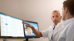 Ruim 4 ton boete voor 'dossierbladeren' in ziekenhuis