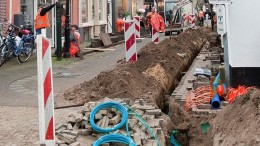 KPN-glasvezeltoegang brengt T-Mobile tot 'KPN-taks'