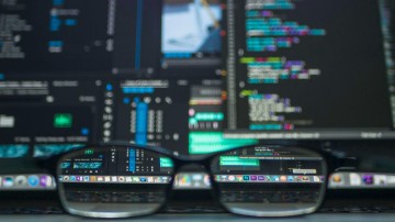 AI in het bedrijfsleven: strategisch wapen of veiligheidsrisico? 