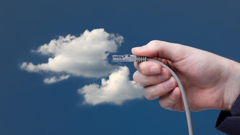 cloud en netwerkstekker