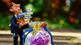 Zo vangt Belastingdienst piekbelasting op