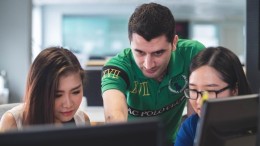 Randstad: zorgwekkend weinig personeel krijgt AI-training