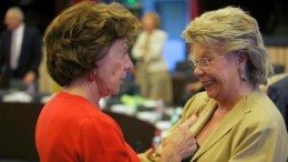 Kroes en Reding in de bres voor privacy EU-burger